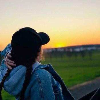 آهنگ هر شب از عشق تو من صد بار تو خودم شکستم هوش مصنوعی هایده چاوشی